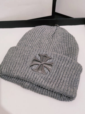 Bonnet croisé à la mode européenne et américaine, chapeau tricoté doux et chaud pour l'hiver, Style de Couple unisexe noir et blanc oui
